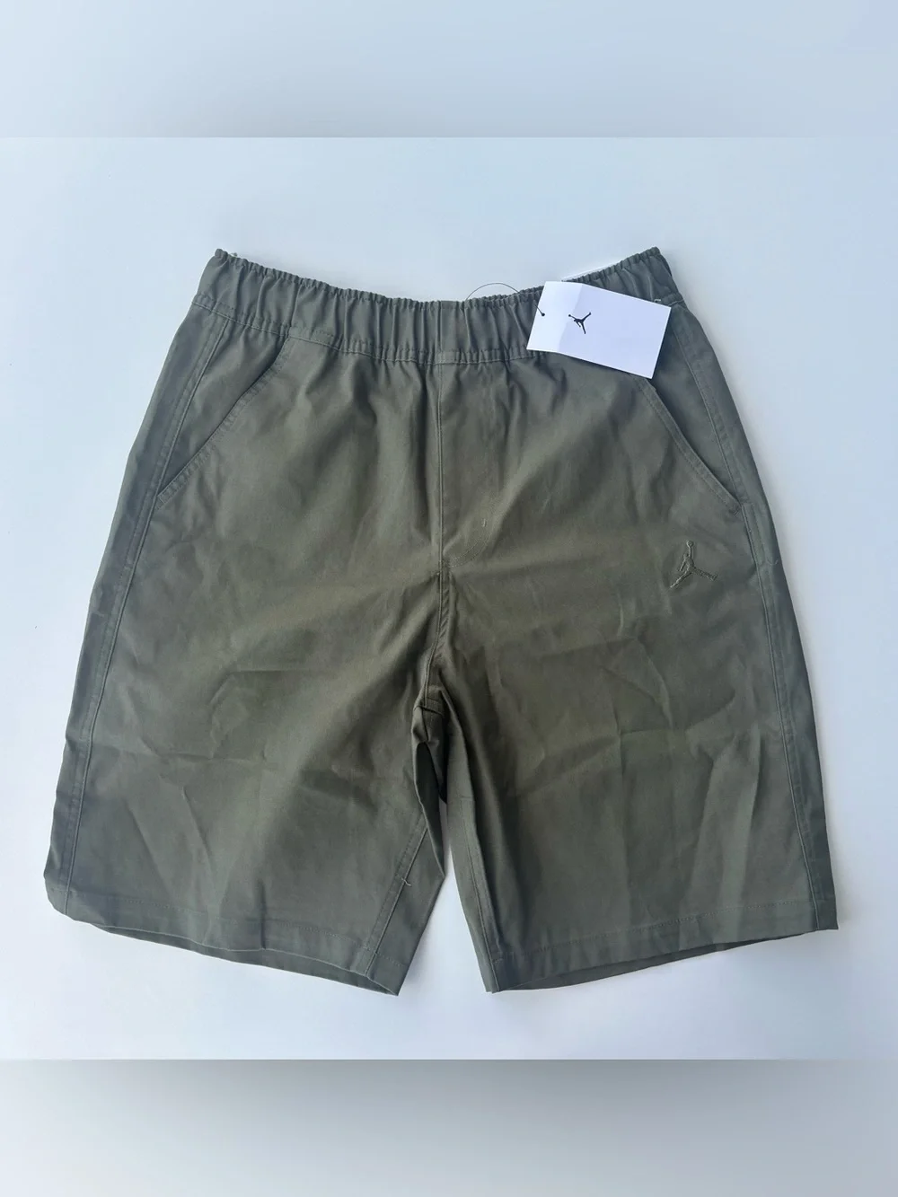 Jordan Essentials Woven Shorts Size Small Olive Green NWT
